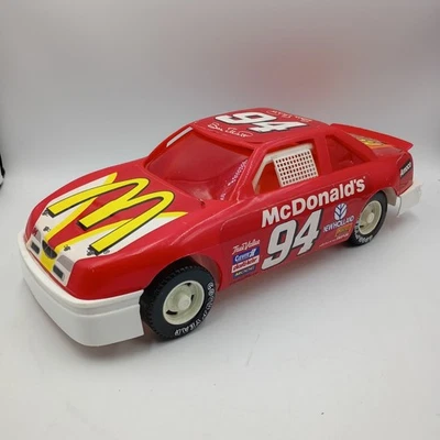 Nascar- McDonald's & #94 Bill Elliott carro de plástico escala 1/12, feito em 1995 - Imagem 1 de 4