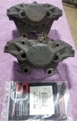 Оригинальный суппорт заднего правого левого тормоза 00 01 02 Mercedes Benz W220 S55 AMG - Изображение 1 из 4