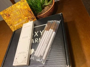 Crown All Eyes On You 5 Piece Luxe Eye Shadow Brush Set - Picture 1 of 7