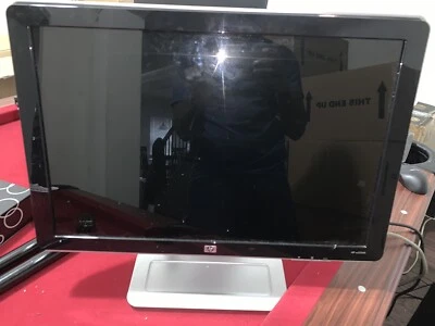 HP W2216h LCD Monitor - Image 1 of 3