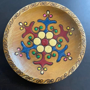Vintage Wood Hand Carved\Painted Decor Plate Wall Hanging 6" Geometric Graphics - Picture 1 of 3