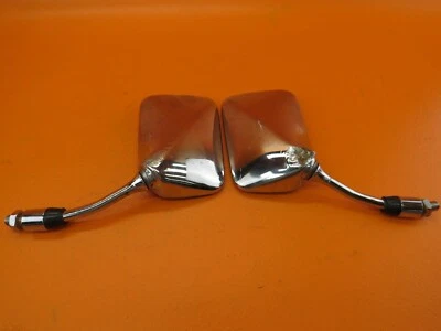 Оригинальные зеркала 2005 - 2009 Suzuki Boulevard C50 Vl800 - Изображение 1 из 4