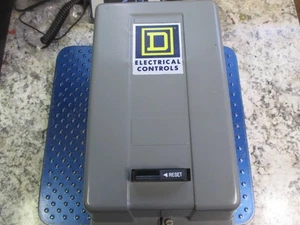 NEW SQUARE D ENCLOSURE NEMA 1 CLASS 9991 SER A SCG-8 - Picture 1 of 6
