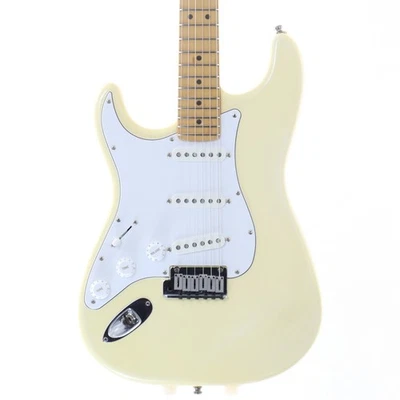 Fender American Standard Stratocaster Left-Handed 1999 Arctic White SN N9399059 - Image 1 of 4
