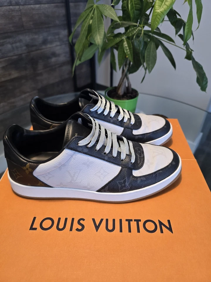 Zapatillas Louis Vuitton Para Hombre Negro Blanco Marrón Rivoli Corte Bajo EE. UU. Talla 8.5 UK 7.5 Foto 1 de 4