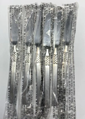 Oxford Hall Stainless Flatware Butter Knives Japan (set of 6) Foto 1 de 4