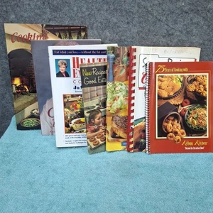 Lot 7 Vintage  Cookbooks - Kellogg, Campbells, Old Salem, Burt Wolf, JoAnna Lund - Bild 1 von 19