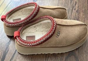 Zapatillas zueco UGG Tazz II UK 7 US 9 gamuza logotipo plataforma para mujer castaño LEER - Imagen 1 de 9