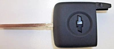 VE Commodore blank key with Chev Logo 92193937 - Image 1 of 3