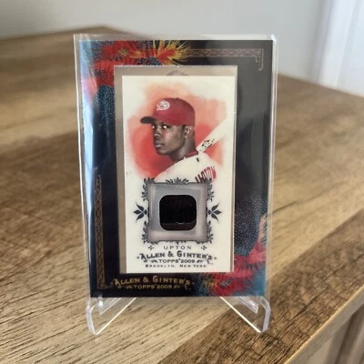 Justin Upton jersey relic baseball card 2009 Topps Allen & Ginters #AGR-JU - Image 1 of 2