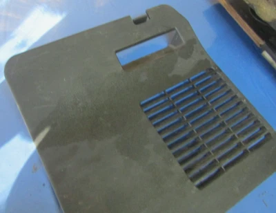 🐼08-15 Tapa maletero trasero Nissan Armada lateral equipaje P/N: 84955-7S000 / 84955-ZQ00B Foto 1 de 4