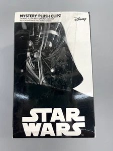 Star Wars Mystery Plush Clipz Blind Box Talking Kylo Ren. set of 5 box - Picture 1 of 4