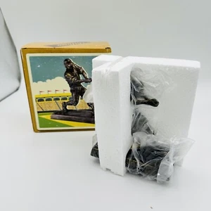 MICKEY MANTLE NEW YORK YANKEES MONUMENT PARK DILUSSO CAST METAL STATUE SGA 2006 - Picture 1 of 13