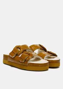 Vince Glyn Sherling gefütterte Sandalen Krokoprägung goldbraun doppelte Schnalle weich - Bild 1 von 8