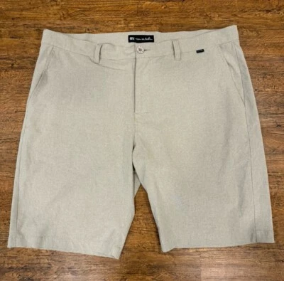 Travis Mathew Beige Beck Performance Casual Golf Chino Shorts Bermudas Men 40x10 - Image 1 of 4