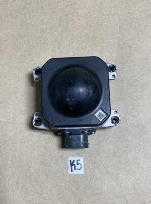 2012 - 2017 AUDI A6 A7 A8 FRONT LEFT CRUISE CONTROL DISTANCE SENSOR 4G0 907 541A - Image 1 of 4