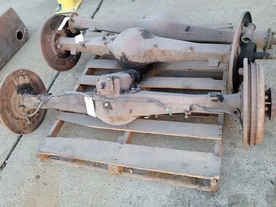 Stutz by Timken 1928-32 Smaller 6 Cyl. B.Hawk Differential. Missing Brake Drums. - Imagem 1 de 4