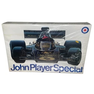 John Player Special Lotus 1/8 scale Model Kit #9039 by Entex ~ New sealed - Bild 1 von 10