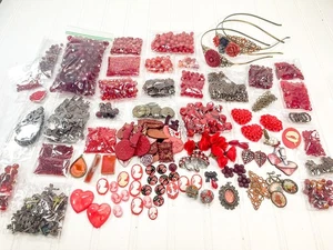 Large Lot Of Beads & Charms For Jewelry Making, Various Sizes, Cameos, Glass 3lb - Picture 1 of 16