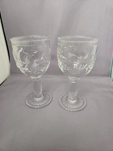 2 Abbott Collection Clear Wine Glasses with Hummingbirds and Flowers 6 5/8" - Picture 1 of 7
