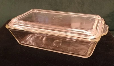 Vintage Pyrex 212 Clear Glass, Handled, Storage-Baking Loaf Dish w/ 283-C Lid - Image 1 of 4