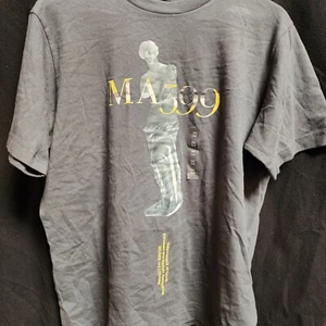 UNIQLO Louvre Shirt Gray Museum Paris France Peter Saville Art Tee Rare Medium - Picture 1 of 4