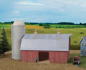 Walthers HO Scale Building Kit Barn and Silo NEU! - Bild 1 von 3