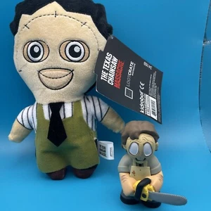 Funko HORROR CLASSICS Mystery Minis Series 1 LEATHERFACE Figure & Kidrobot Plush - Picture 1 of 7