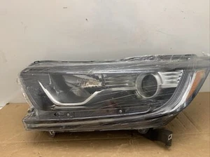 Fits 2017 2018 2019 Honda CR-V Headlamp Left LH Halogen with LED - Picture 1 of 7