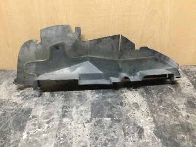 Radiador derecho guía aire conducto OEM 1998 1999 2000 2001 AUDI A6 C5 4B0121284F Foto 1 de 4