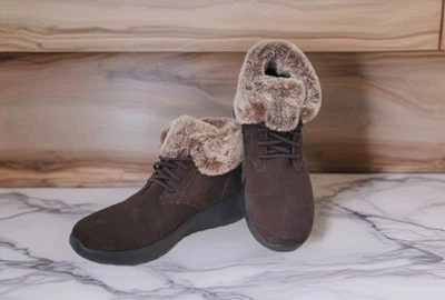 Sketchers On The Go Joy Lush Chukka Boot Chocolate Brown Sz 6.5 - Image 1 of 4