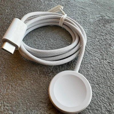 CARGADOR CABLE DE CARGA MAGNÉTICO ULTRA TEJIDO APPLE Watch 10 GENUINO Tipo C MT0H3 - Imagen 1 de 4