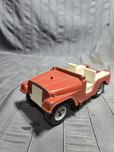 HUBLEY VINTAGE METAL JEEP #1710 USED MADE USA HARD TO FIND - Picture 1 of 10