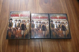 The Young Riders: The Complete Season Three (DVD, 2013, 5-Disc Set) - Foto 1 di 6
