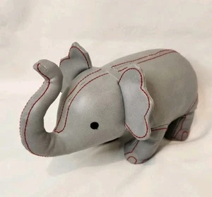POTTERY BARN KIDS Vegan Leather Elephant Sand Filled Bookends Set of 2 - Picture 1 of 17
