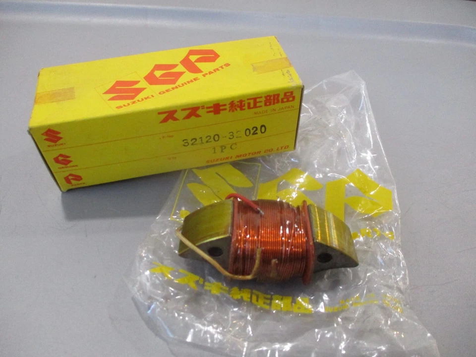 Nuevo de Lote Antiguo Suzuki OEM Bobina de Iluminación 1972-1975 TS400 Apache 32120-32020 Foto 1 de 1