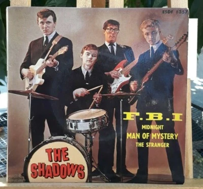 EP 45t The Shadows ‎– F.B.I. or.fr 1961  Label Vert  ESDF 1357 (VG+NM) Languette - Photo 1/2