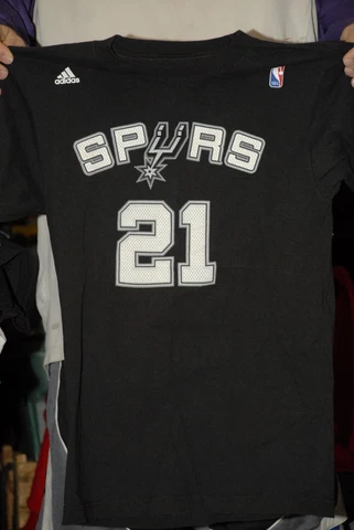 Tim Duncan vintage t shirt jersey Adidas Small San Antonio Spurs Hall of Fame wo Cover