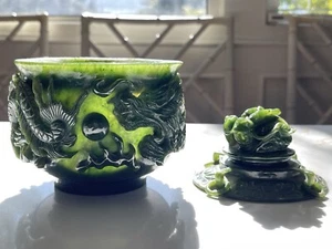 LARGE ANTIQUE CHINESE GREEN SERPENTINE CENSER COVERED URN HAND CARVED DRAGONS - Picture 1 of 17