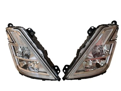 2X NEW OEM HALOGEN HEADLIGHTS H7 LAMPS VOLVO FM5 TRUCK FMX 2020 -23752821 + 820 - Image 1 of 4