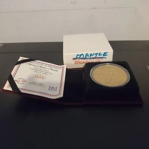 Moneda de bronce conmemorativa Mickey Mantle Highland 509/5000 como nueva con certificado de autenticidad - Imagen 1 de 3