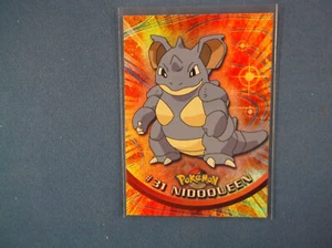 Tarjeta Pokémon 2000 Topps cromada # 31 Nidoqueen casi nueva Holofoil - Imagen 1 de 2