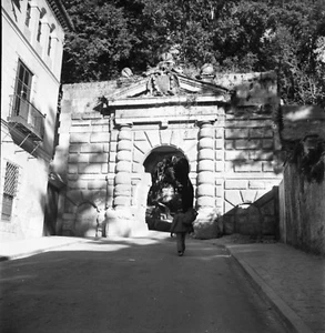 GRENADE c. 1950 - Porte de la Justice Espagne - Négatif 6 x 6 - ESP 391 - Picture 1 of 1
