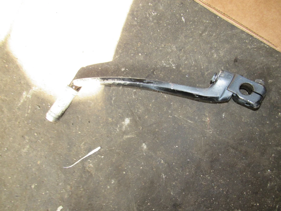 Suzuki GS550 1978 palanca de arranque brazo de pateador Foto 1 de 1