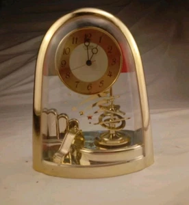 Citizen Tischuhr Gold - Bild 1 von 4