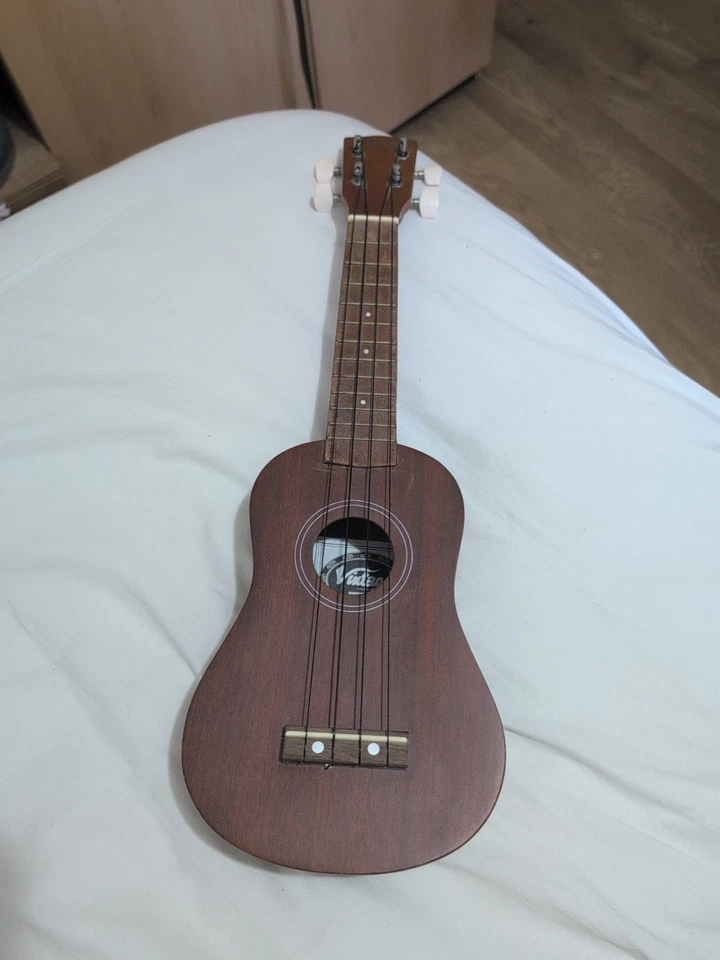 Vintage VUK20N Ukulele (Without Bag) - Image 1 of 4