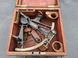 Keuffel Esser Sextant - Picture 1 of 24