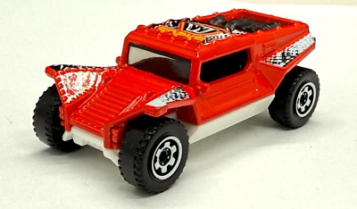 Matchbox 2011 Snake Truck Red MB819 Coyote D33V0285 Diecast Diorama Model Mattel - Image 1 of 4