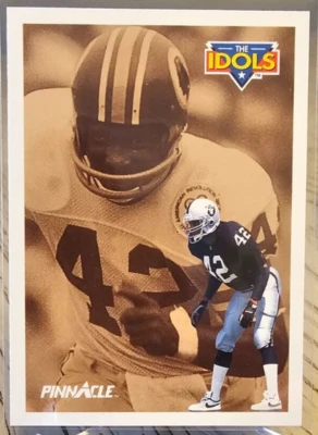 1991 Pinnacle The Idols Ronnie Lott #381 Raiders - Image 1 of 2