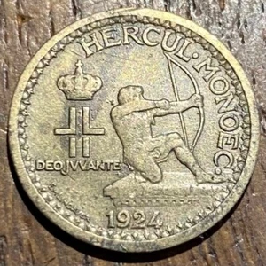 PIECE 50 CENTIMES MONACO 1924 POISSY RARE !! 150000 EXEMPLAIRES SEULEMENT (1065) - Picture 1 of 2